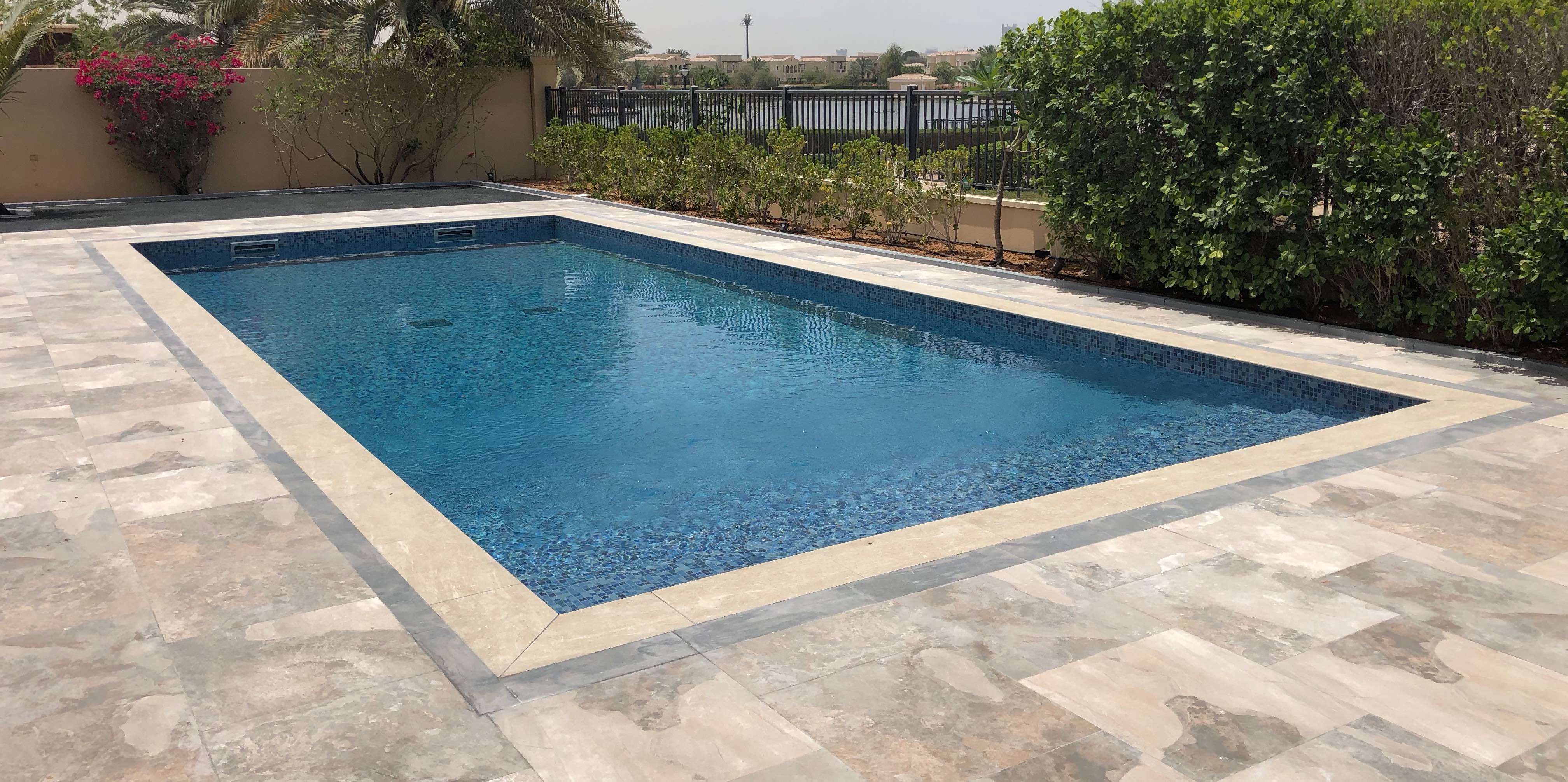 Skimmer Pool
