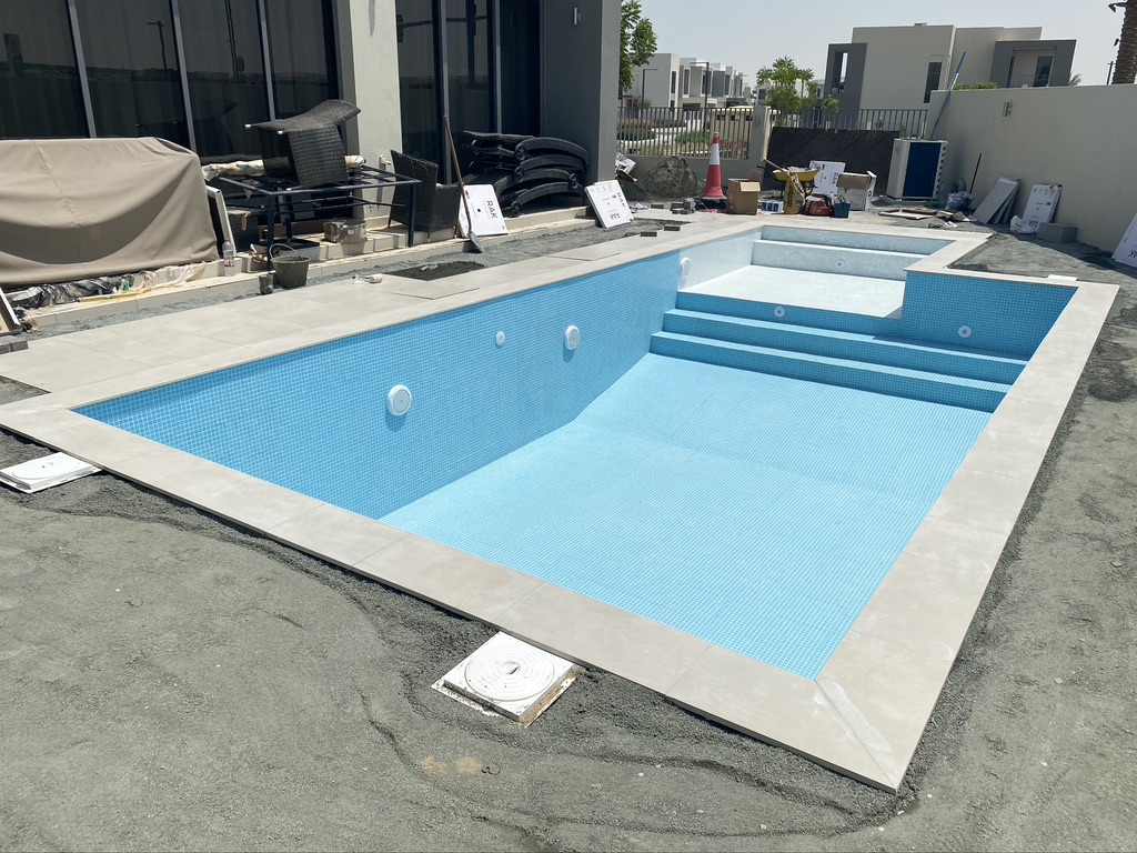 Skimmer Pool
