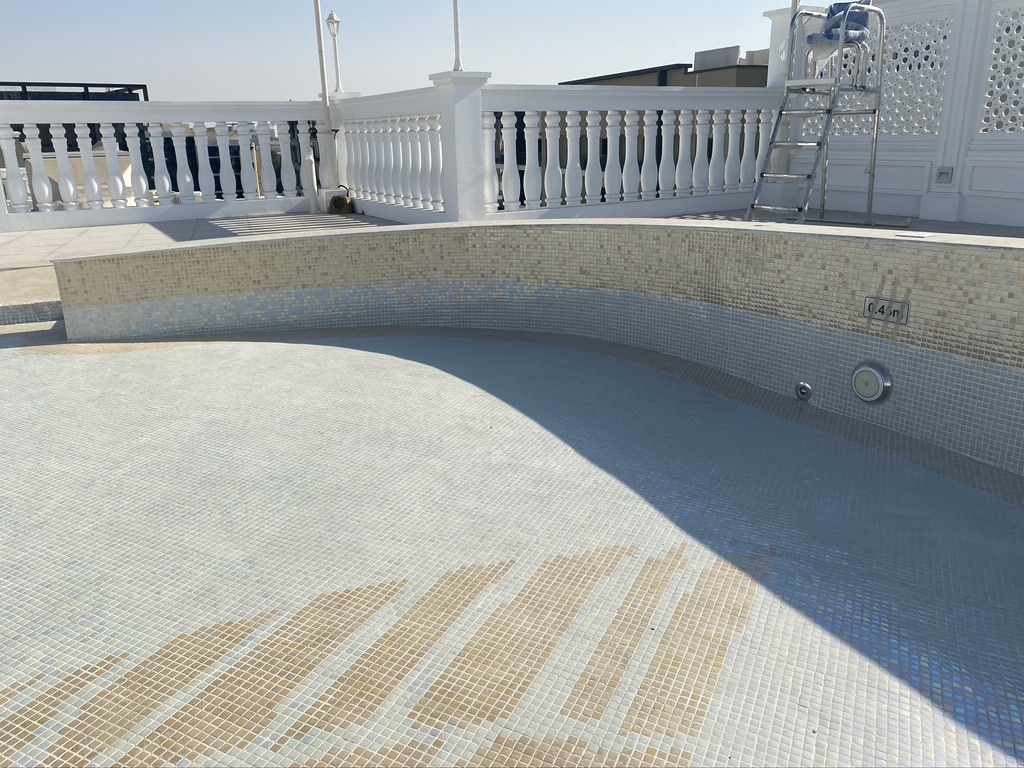Commercial Rooftop Wave Pool | Vincitore Boulevard Arjan Dubai